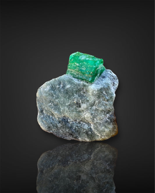 Emerald in Quartz Matrix from the Panjshir Valley, Afghanistan